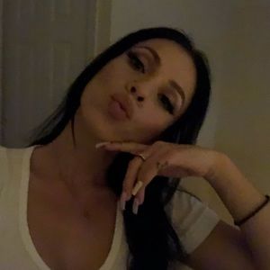 Meet your Posher, Diana